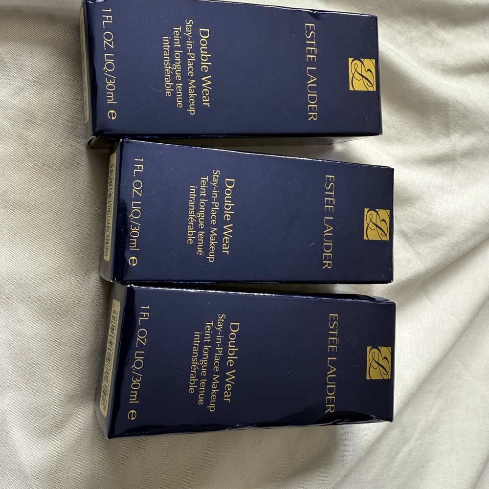 Estée Lauder Double Wear Foundation